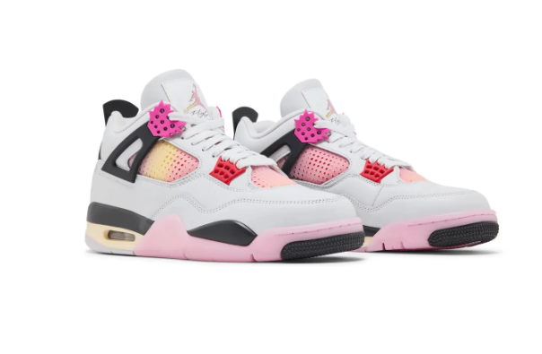 Air Jordan 4 Retro 'Comic' – JA1135-100