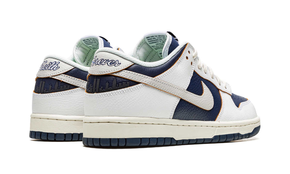 SB Dunk Low "HUF - NYC" FD8775 100