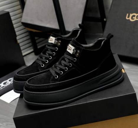 UGG Low-Top Platform Sneaker — Triple Black | Shearling Lining | Metal Logo Hardware