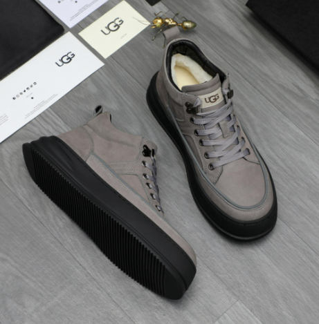 UGG Low-Top Platform Sneaker — Charcoal Grey | Shearling Lining | Black Platform Sole