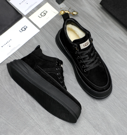 UGG Low-Top Platform Sneaker — Triple Black | Shearling Lining | Metal Logo Hardware