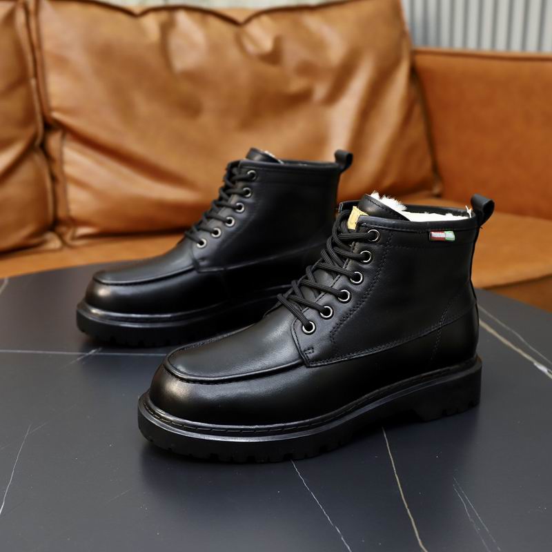 UGG Lace-Up Shearling Ankle Boot — Black Leather | Gold Logo | Platform Sole