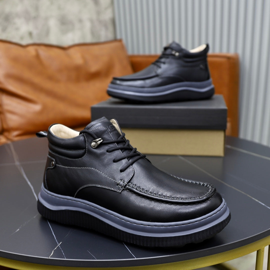 Free Style Moc-Toe Shearling Ankle Boot — Black Leather | Silver Rivet | Navy Platform Sole
