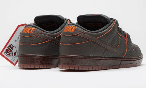 Nike SB Dunk Low Pro Premium 'Krampus' – Dark Smoke Grey/Campfire Orange/Black