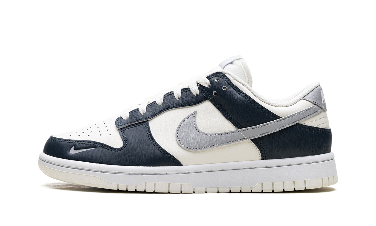 Dunk Low WMNS "Armoury Navy" HV2390 100